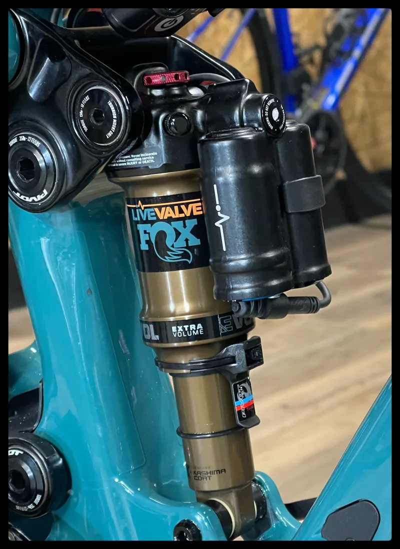 Pivot Trail 429 Size Small /Pro XO Transmission-7